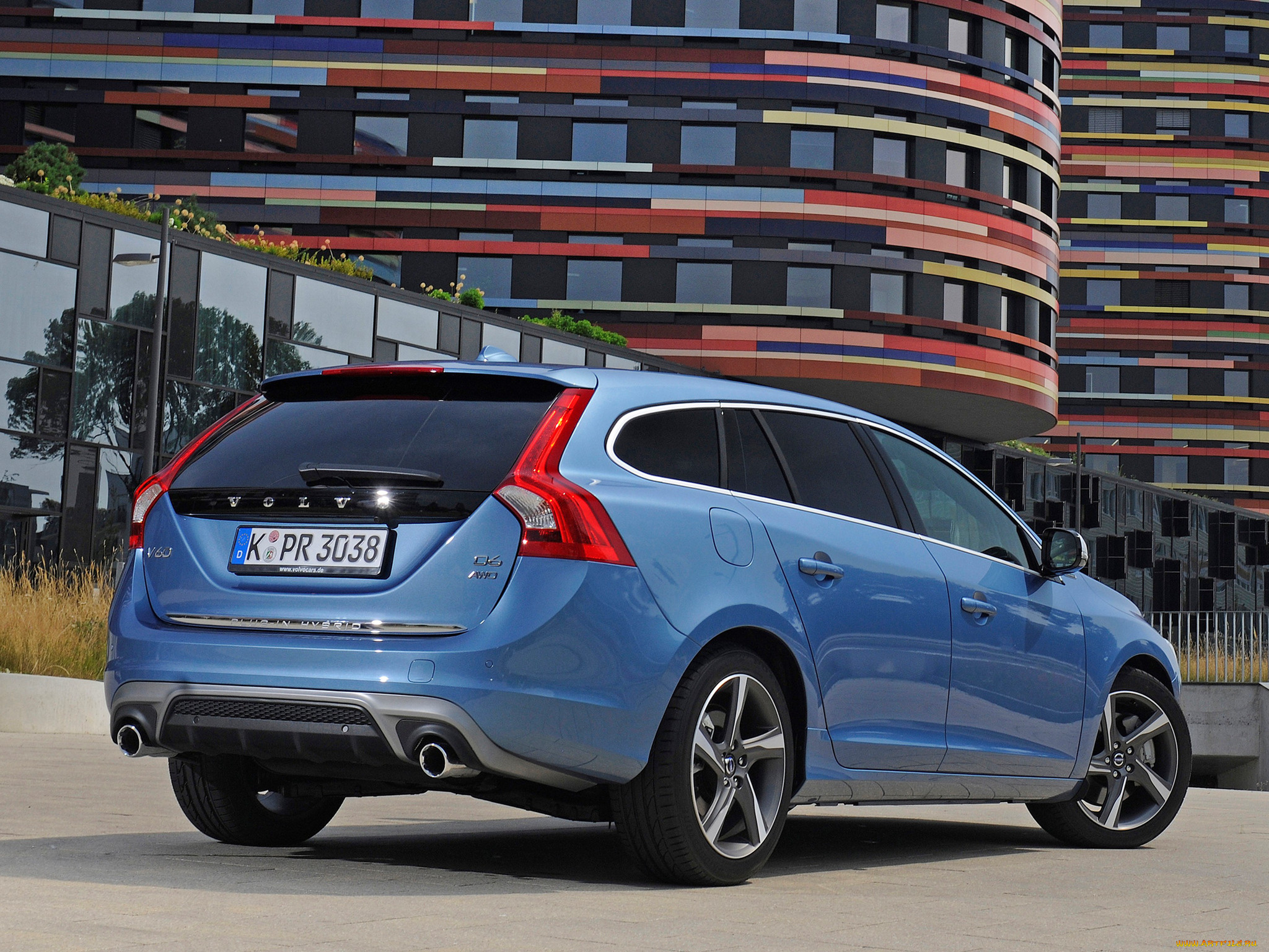 , volvo, v60, d6, plug-in, hybrid, r-design, 2014, 